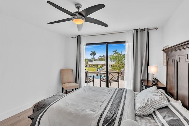 2888 NE 33rd Street, Lighthouse Point, FL 33064