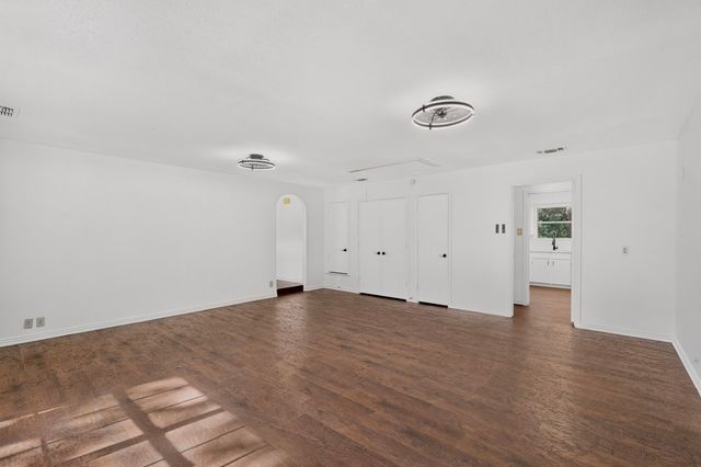 13930 Briarwood Court, Azle, TX 76020