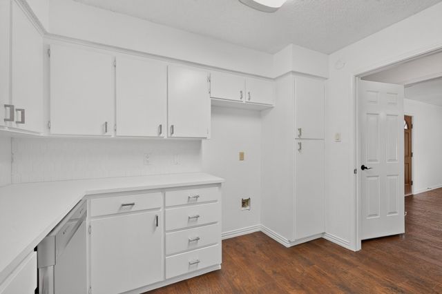 13930 Briarwood Court, Azle, TX 76020