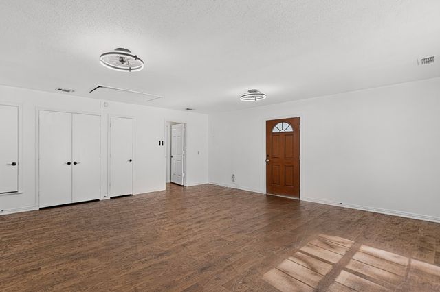 13930 Briarwood Court, Azle, TX 76020