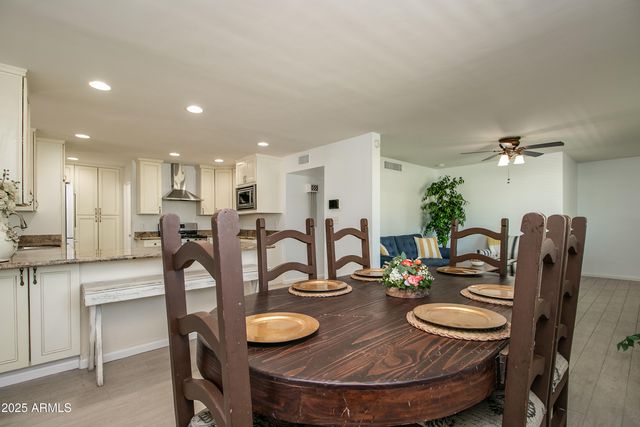 2017 W EDGEMONT Avenue, Phoenix, AZ 85009