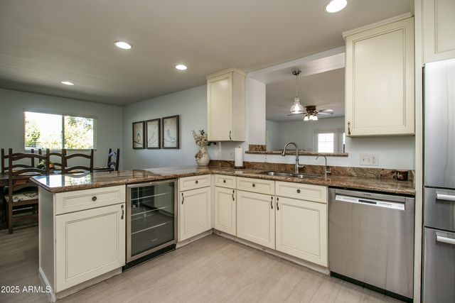 2017 W EDGEMONT Avenue, Phoenix, AZ 85009