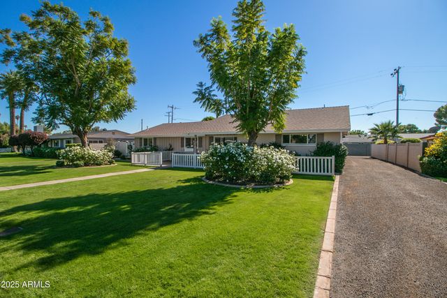 2017 W EDGEMONT Avenue, Phoenix, AZ 85009