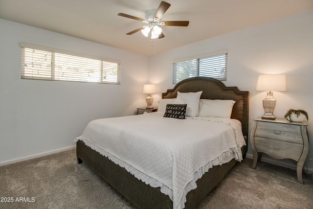 2017 W EDGEMONT Avenue, Phoenix, AZ 85009