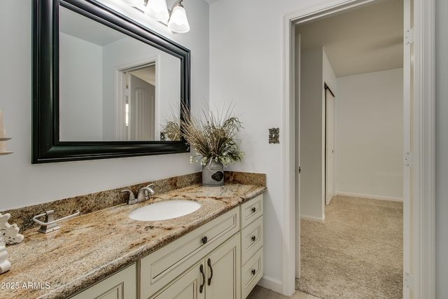 2017 W EDGEMONT Avenue, Phoenix, AZ 85009