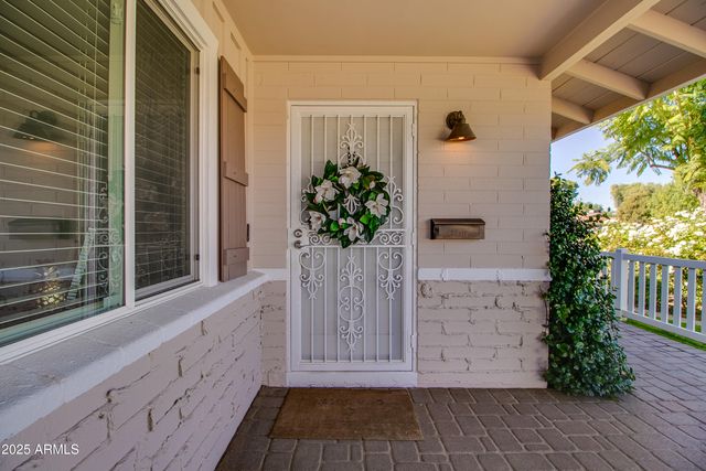 2017 W EDGEMONT Avenue, Phoenix, AZ 85009