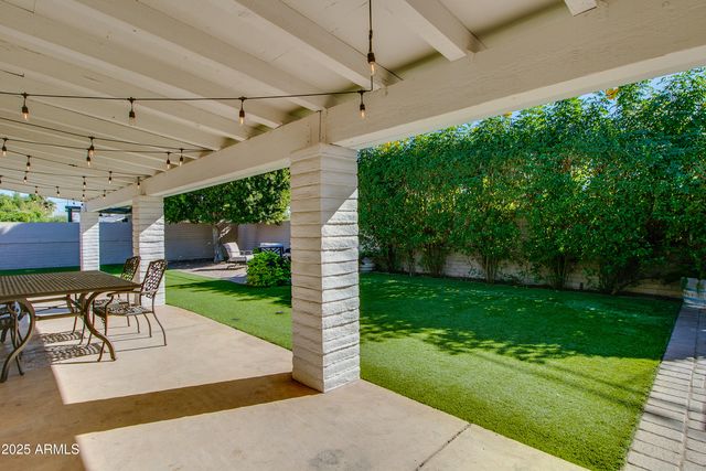 2017 W EDGEMONT Avenue, Phoenix, AZ 85009