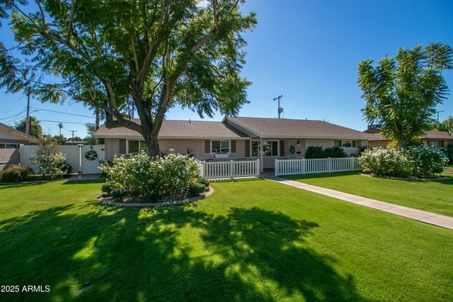 2017 W EDGEMONT Avenue, Phoenix, AZ 85009