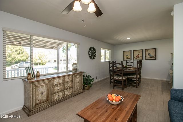 2017 W EDGEMONT Avenue, Phoenix, AZ 85009