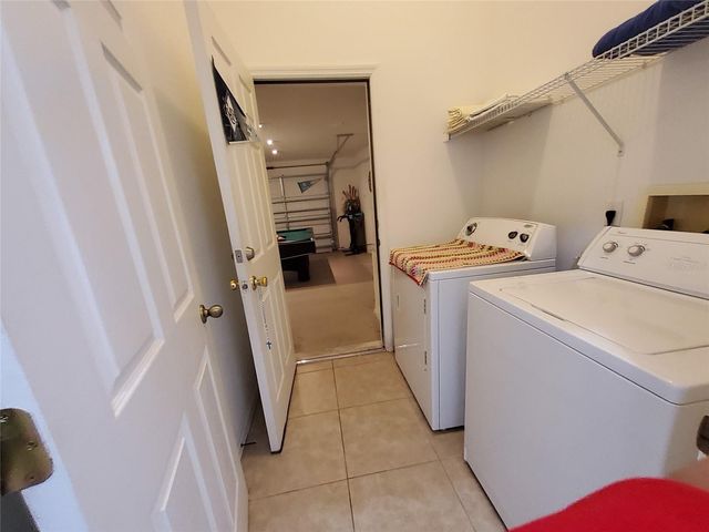 944 LOCKBREEZE DRIVE, Davenport, FL 33897
