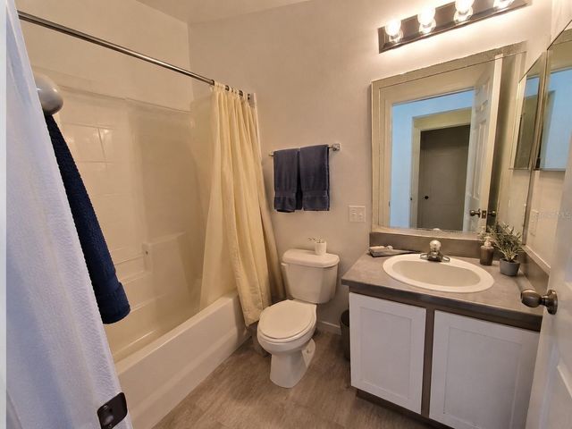 944 LOCKBREEZE DRIVE, Davenport, FL 33897