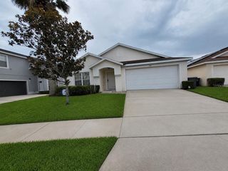 944 LOCKBREEZE DRIVE, Davenport, FL 33897