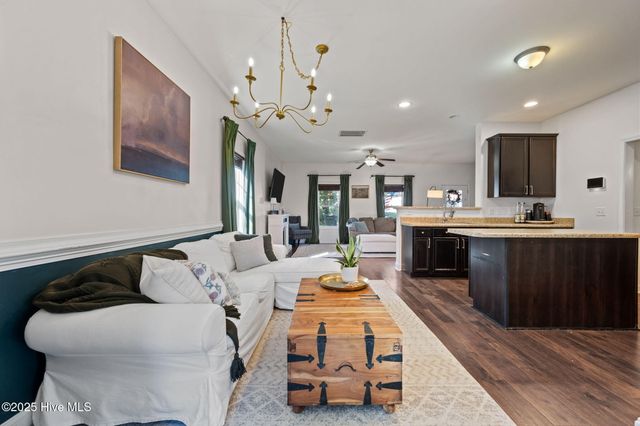 321 Jasmine Lane, Jacksonville, NC 28546