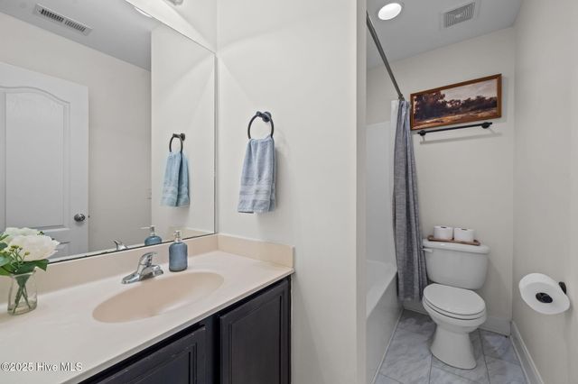 321 Jasmine Lane, Jacksonville, NC 28546