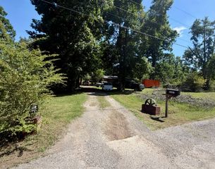 6687 Beverly Dr, Lyles, TN 37098