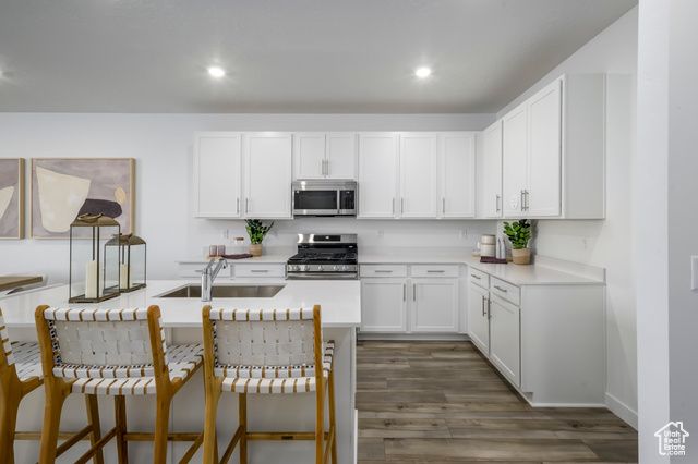 7594 S OPAL MOUNTAIN WAY #210, West Jordan, UT 84081