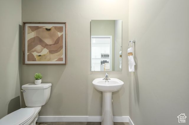 7594 S OPAL MOUNTAIN WAY #210, West Jordan, UT 84081
