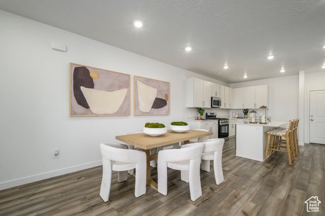 7594 S OPAL MOUNTAIN WAY #210, West Jordan, UT 84081