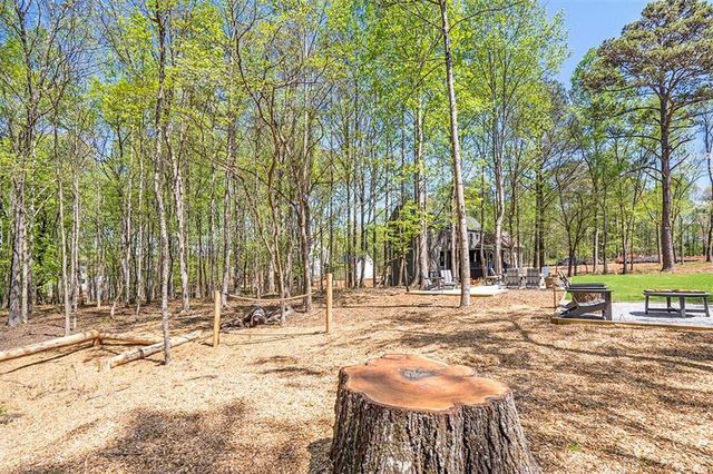 130 Cedarwood Lane, Roswell, GA 30075