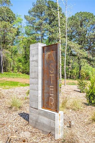 130 Cedarwood Lane, Roswell, GA 30075