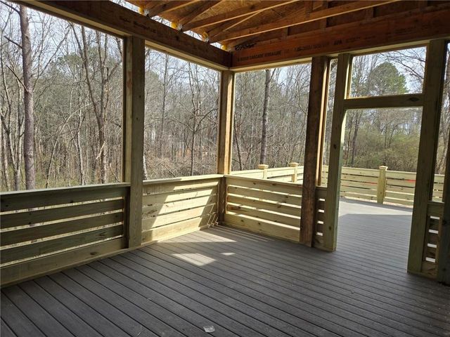 130 Cedarwood Lane, Roswell, GA 30075