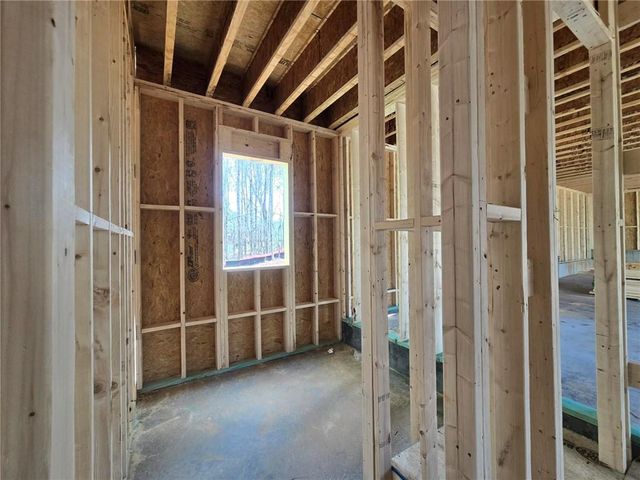 130 Cedarwood Lane, Roswell, GA 30075