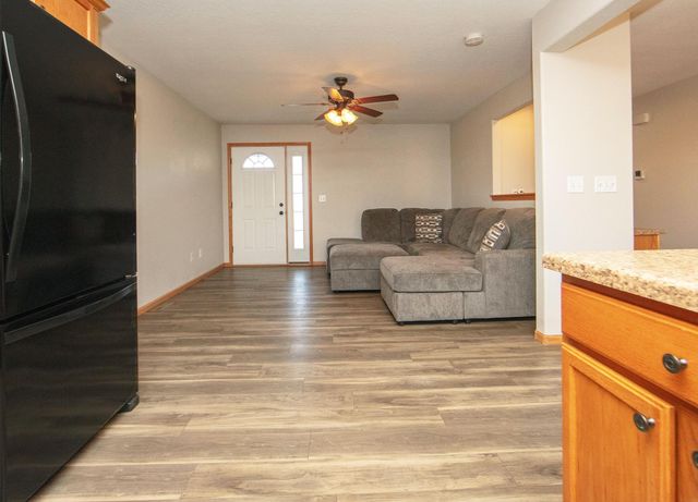 3410 Governor Court, Waterloo, IA 50702