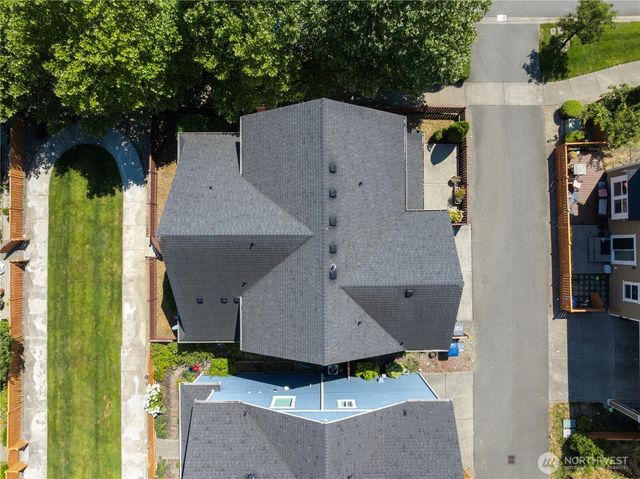 21011 SE 39TH DR, Bothell, WA 98021
