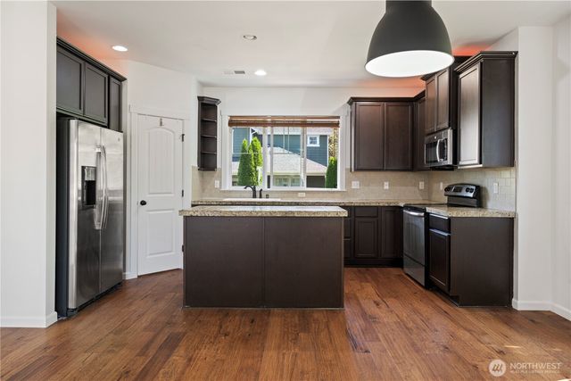 21011 SE 39TH DR, Bothell, WA 98021