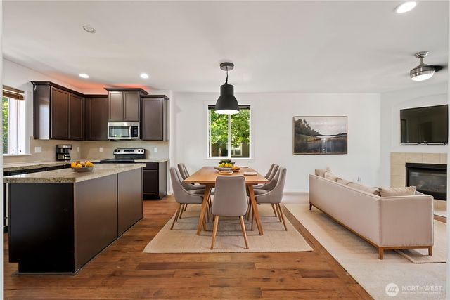 21011 SE 39TH DR, Bothell, WA 98021