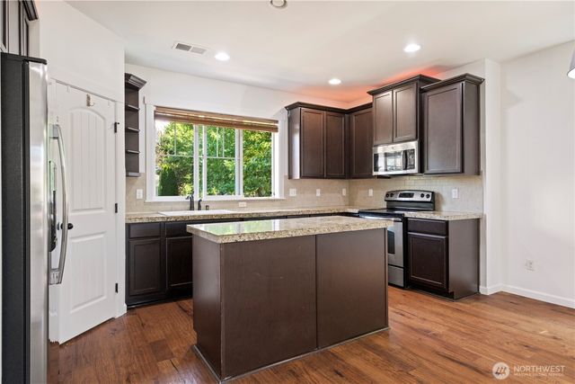 21011 SE 39TH DR, Bothell, WA 98021