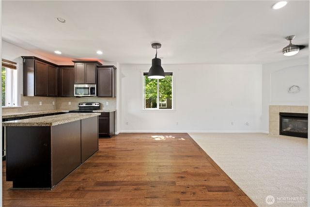 21011 SE 39TH DR, Bothell, WA 98021