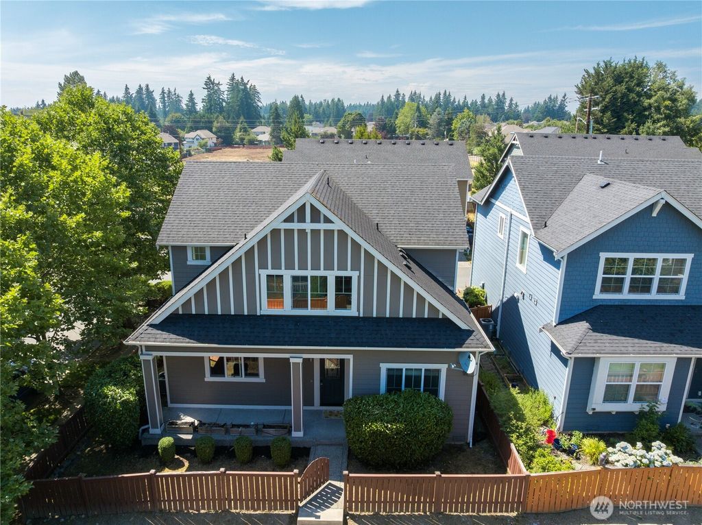 21011 SE 39TH DR, Bothell, WA 98021