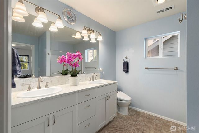 4787 Strathmore Circle SW, Port Orchard, WA 98367