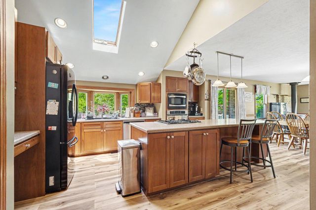 1721 Indian Lakes Road Nw, Sparta Twp, MI 49330