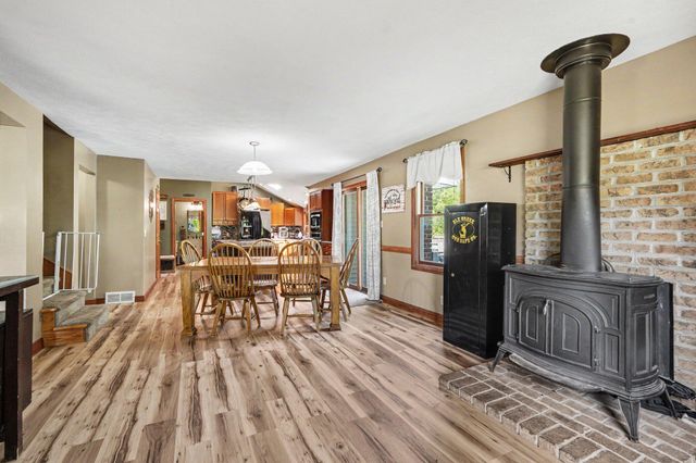 1721 Indian Lakes Road Nw, Sparta Twp, MI 49330