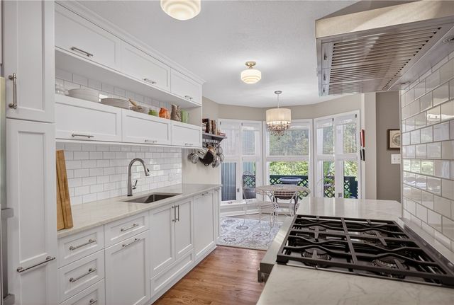 156 Shadow Ridge Dr, Harmar, PA 15238