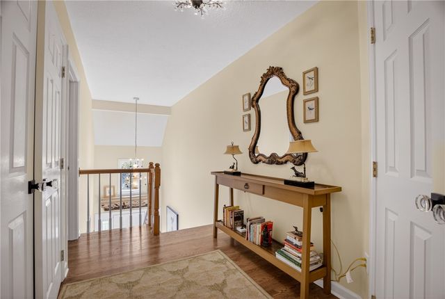 156 Shadow Ridge Dr, Harmar, PA 15238