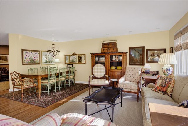 156 Shadow Ridge Dr, Harmar, PA 15238