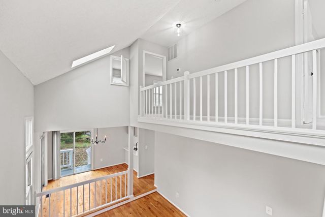 8405 HOLLIS LN, Vienna, VA 22182