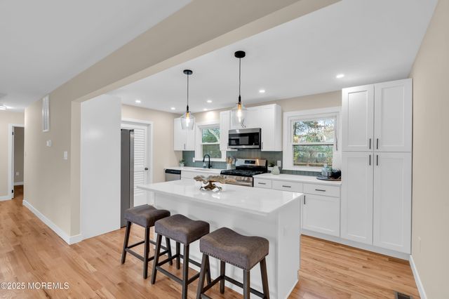 320 Cedar Drive, Lanoka Harbor, NJ 08734