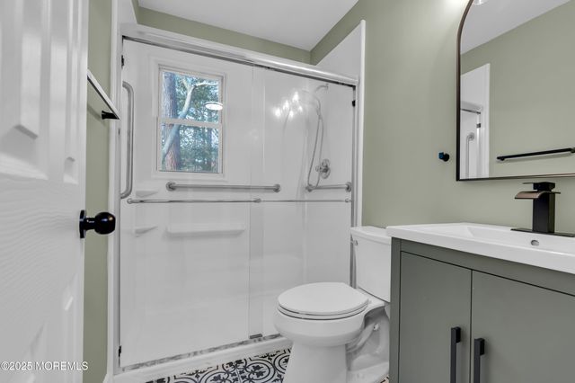 320 Cedar Drive, Lanoka Harbor, NJ 08734