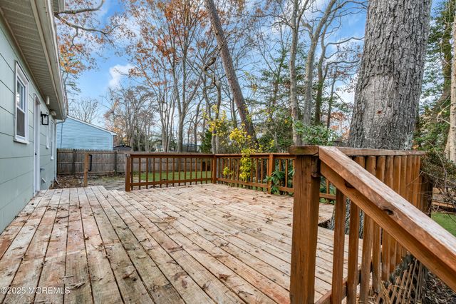 320 Cedar Drive, Lanoka Harbor, NJ 08734