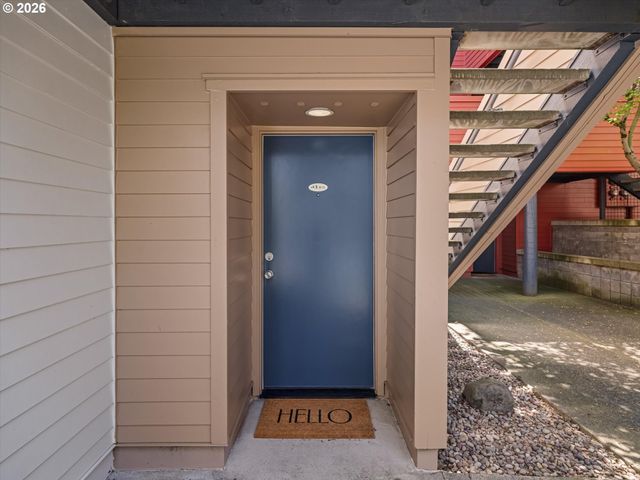 840 Nw NAITO Pkwy H12, Portland, OR 97209