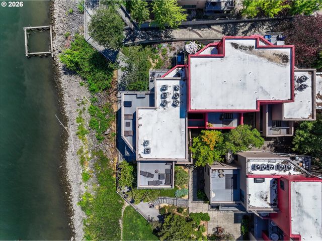 840 Nw NAITO Pkwy H12, Portland, OR 97209