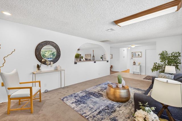 8358 Foxfire Dr, Orangevale, CA 95662