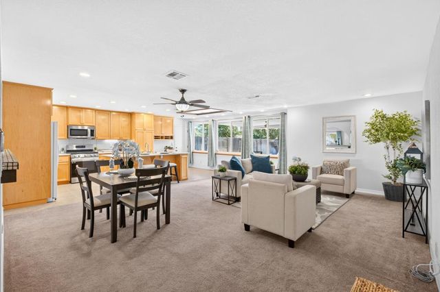 8358 Foxfire Dr, Orangevale, CA 95662