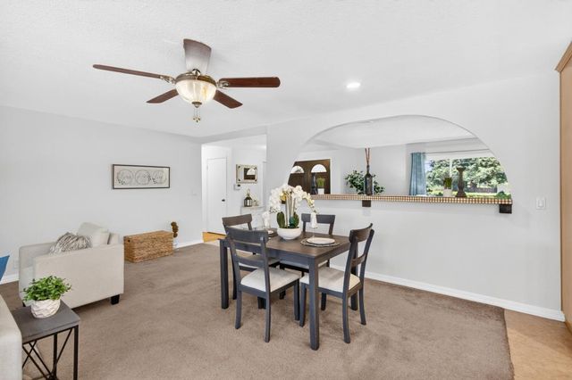 8358 Foxfire Dr, Orangevale, CA 95662