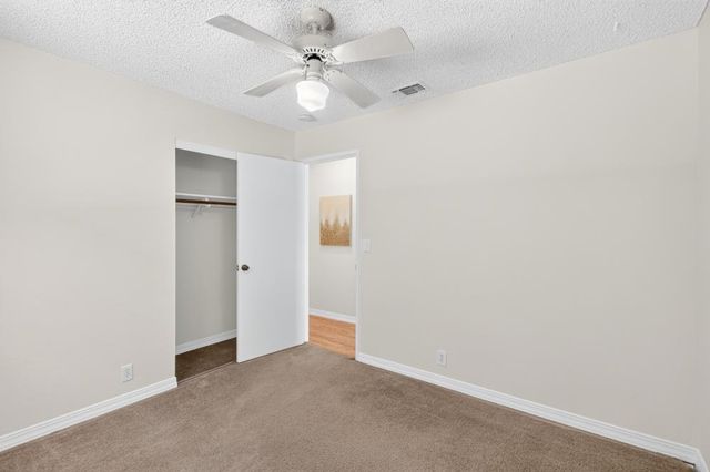 8358 Foxfire Dr, Orangevale, CA 95662