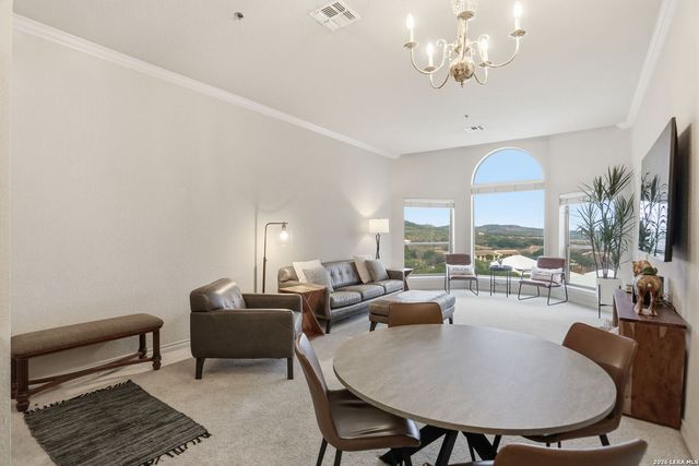 20 Tapatio Dr E Unit 302, Boerne, TX 78006